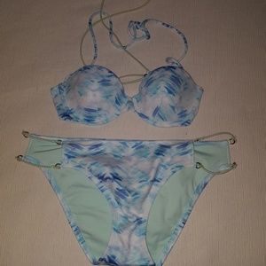 Victoria Secret bathing suit  NEVER WORN